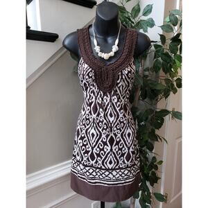 Wrapper Sheath Dress Womens Medium White Brown Geo Print Sleeveless Crochet Neck